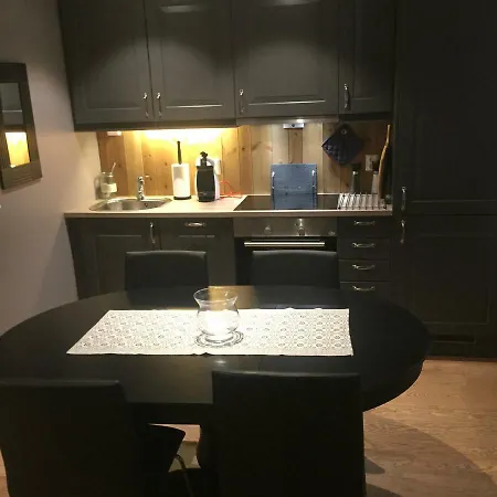 Private Owned Apartment Dr Holms Hotel דירה גיילו